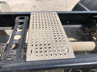 International ProStar Deck Plate / Catwalk