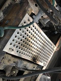 Kenworth T800 Deck Plate / Catwalk