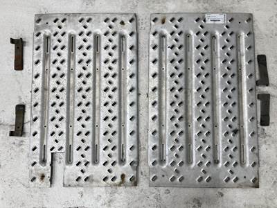 Mack AN (ANTHEM) Deck Plate / Catwalk