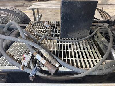 Mack CH Deck Plate / Catwalk