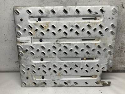 Mack CHU Deck Plate / Catwalk
