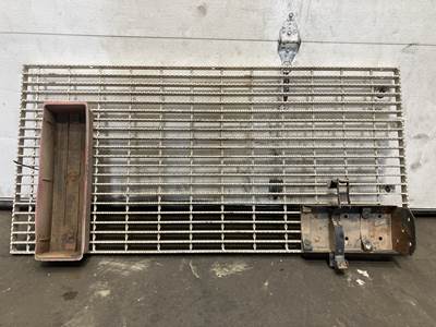 Mack CXN Deck Plate / Catwalk