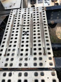 Volvo VNM Deck Plate / Catwalk
