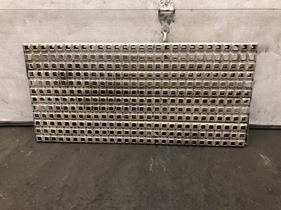 Volvo VNM Deck Plate / Catwalk