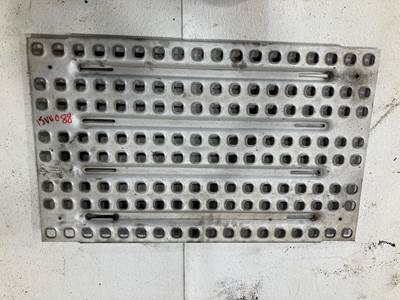 Volvo VNM Deck Plate / Catwalk