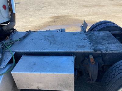 Western Star 4700 Deck Plate / Catwalk