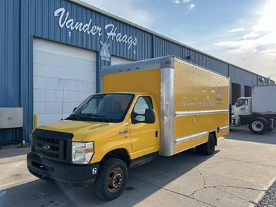 Ford E350 SD 16 ft Box Truck - 255HP, 4 Speed Automatic, Roll up Door