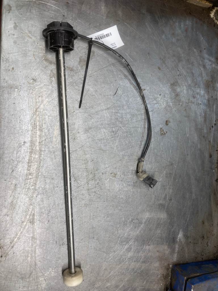 2015 Peterbilt 579 DEF Sensor For Sale Des Moines, IA 350247