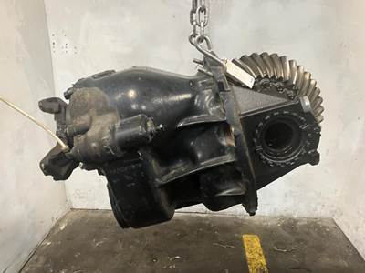 Axle Alliance RT40.0-4 Front Differential for a Freightliner Cascadia