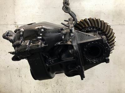 Axle Alliance RT40.0-4 Front Differential for a Freightliner Cascadia