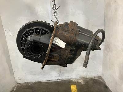 Eaton DS404 Front Differential for a International 8600