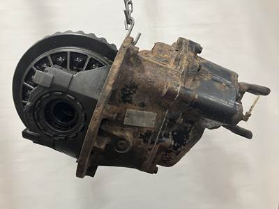 Eaton DS404 Front Differential for a Freightliner Columbia 120