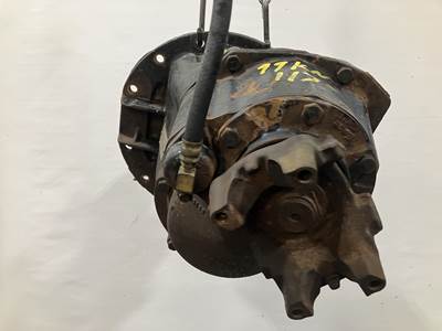 Eaton DS404 Front Differential for a Kenworth T600
