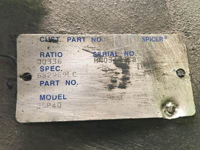 Eaton DSP40 Front Differential for a Peterbilt 387