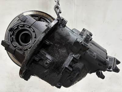 Eaton DSP41 Front Differential for a Peterbilt 340