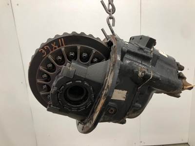 Eaton DST40 Front Differential for a Freightliner Cascadia