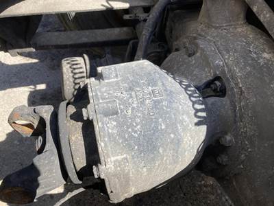 MFG Front Differential for a Freightliner Cascadia