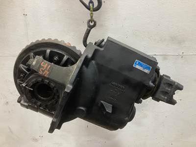 Meritor MD20143 Front Differential for a Freightliner Columbia 120