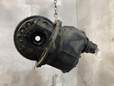Meritor MD2014H Front Differential for a Freightliner Cascadia