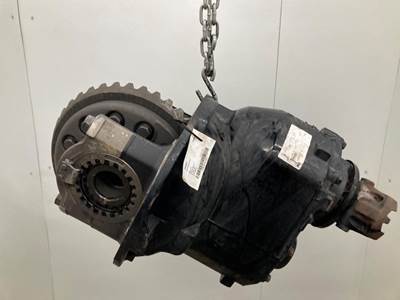 Meritor MD2014H Front Differential for a Peterbilt 579