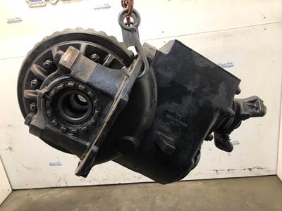 Meritor MD2014X Front Differential for a Freightliner Cascadia