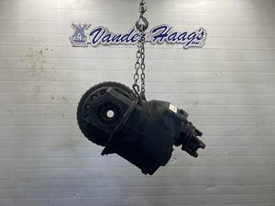 Meritor MD2014X Front Differential for a Freightliner Cascadia
