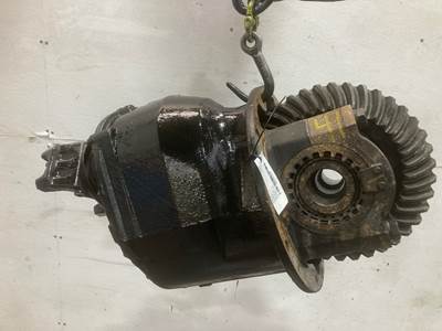 Meritor MD2014X Front Differential for a Peterbilt 579