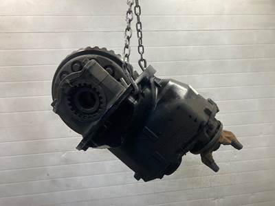 Meritor MD2014X Front Differential for a Peterbilt 579