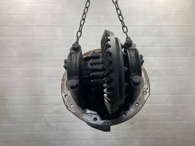 Meritor MD2014X Front Differential for a Mack Cxu