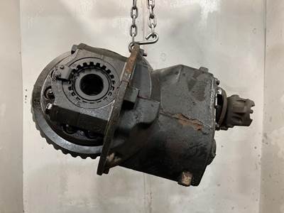 Meritor MD2014X Front Differential for a Freightliner Cascadia