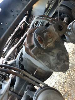 Meritor MD2014X Front Differential for a Freightliner 122SD