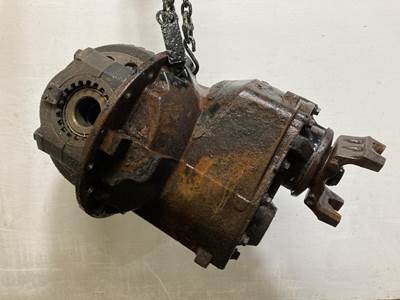 Meritor MD2014X Front Differential for a Freightliner Cascadia