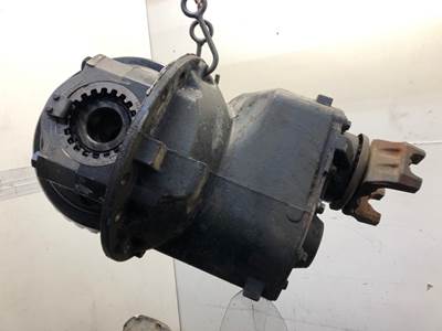 Meritor MD2014X Front Differential for a Mack Chu