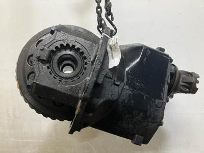 Meritor MD2014X Front Differential for a Volvo VNL