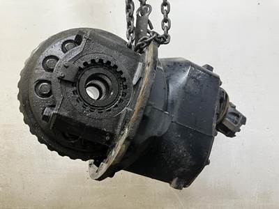 Meritor MD2014X Front Differential for a Freightliner Cascadia