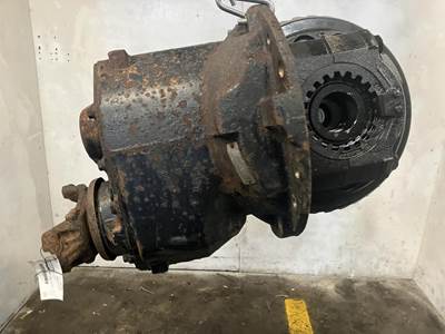 Meritor MD2014X Front Differential for a Kenworth T800