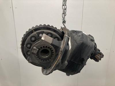 Meritor MD2014X Front Differential for a Peterbilt 579