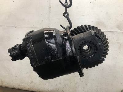 Meritor MD2014X Front Differential for a Freightliner Cascadia