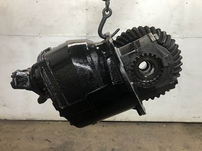Meritor MD2014X Front Differential for a Freightliner Cascadia