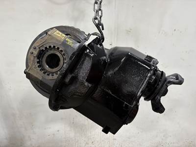 Meritor MD2014X Front Differential for a Peterbilt 587
