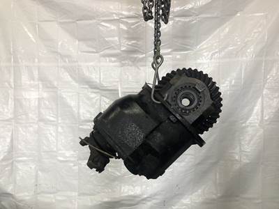Meritor MD2014X Front Differential for a Freightliner Cascadia