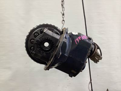 Meritor MD2014X Front Differential for a Peterbilt 579