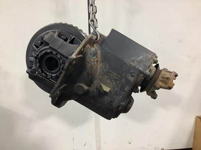 Meritor RD20145 Front Differential for a Volvo VNL