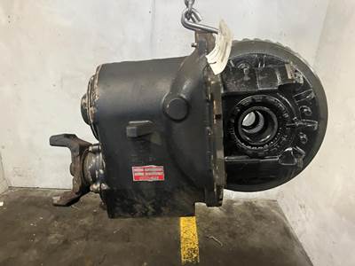 Meritor RD20145 Front Differential for a Freightliner Columbia 120