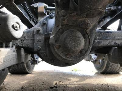 Meritor RD20145 Front Differential for a Peterbilt 579