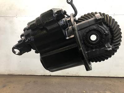 Meritor RD20145 Front Differential for a Freightliner Classic XL