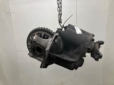 Meritor RD20145 Front Differential for a Freightliner Cascadia