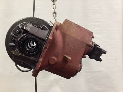 Meritor RD20145 Front Differential for a Freightliner Cascadia