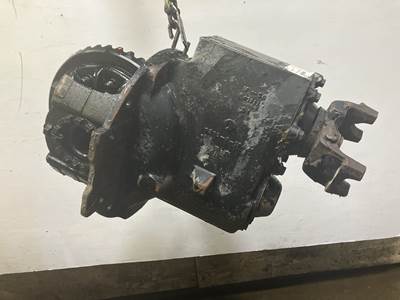 Meritor RD20145 Front Differential for a Peterbilt 377