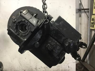 Meritor RP20145 Front Differential for a Freightliner Columbia 120